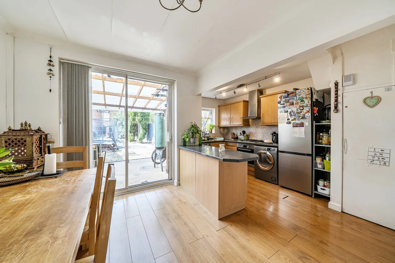 Thackeray Close, Uxbridge, UB8, photo 11