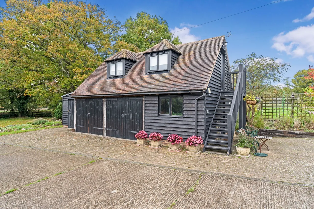 Fosten Lane, Biddenden, TN27, photo 3