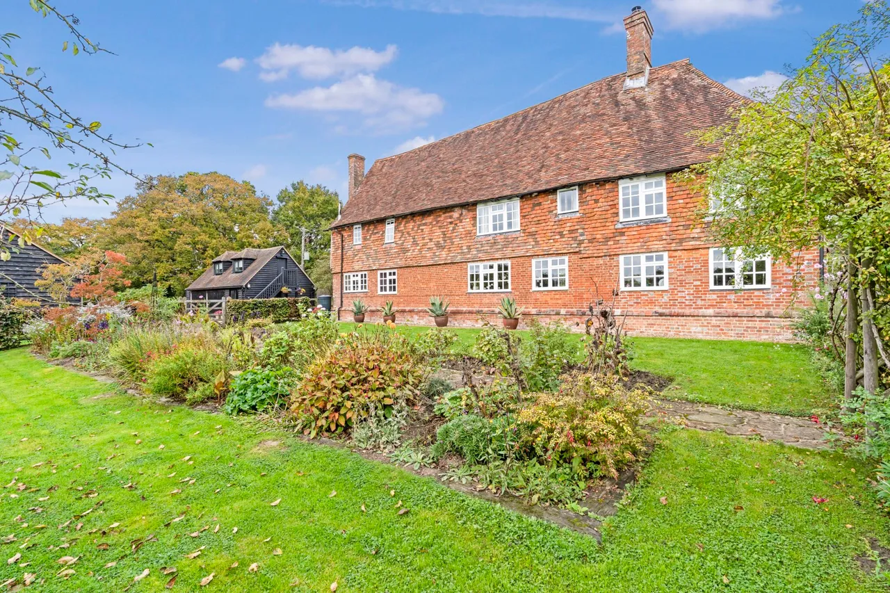 Fosten Lane, Biddenden, TN27, photo 19