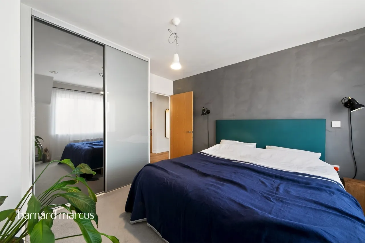 Guardhouse Way, London, photo 6