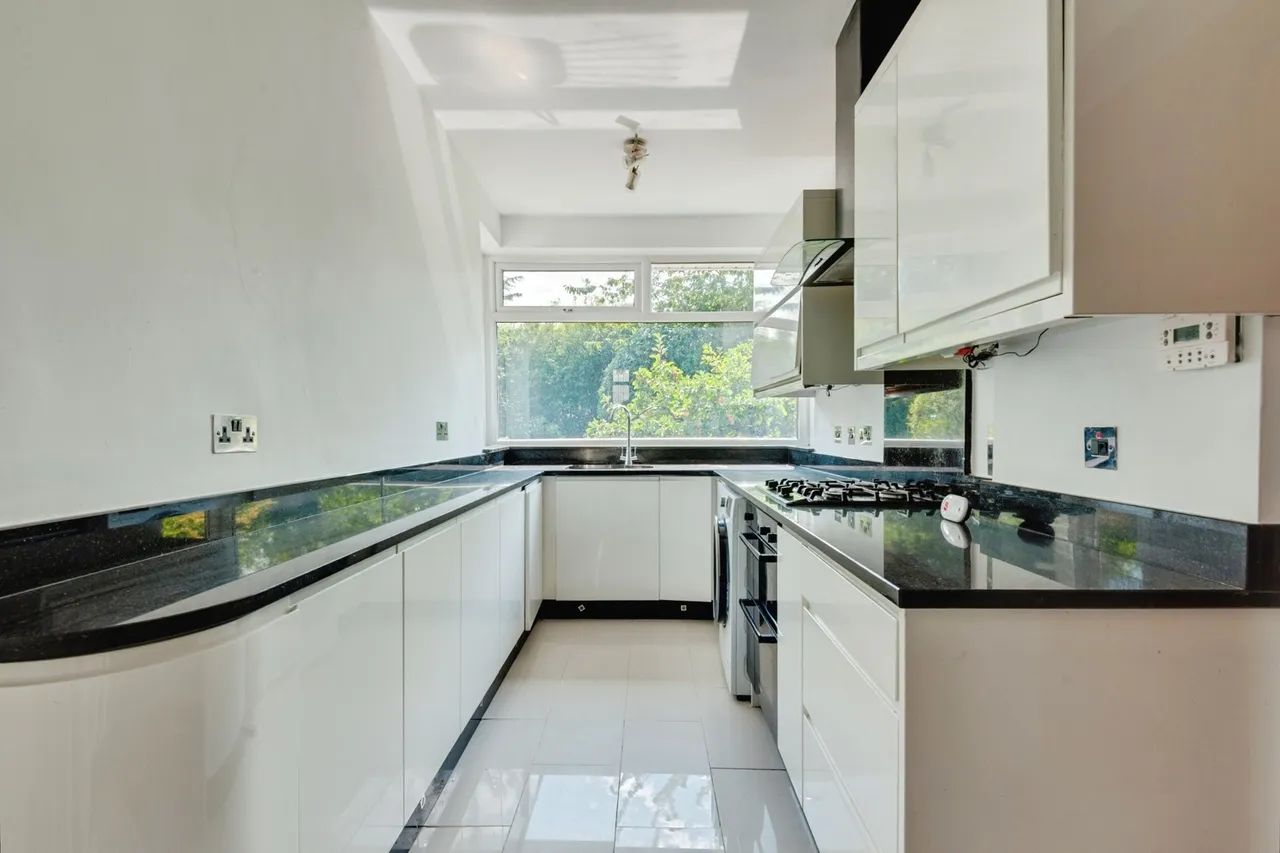 Storrsdale Road, Liverpool, L18, photo 7