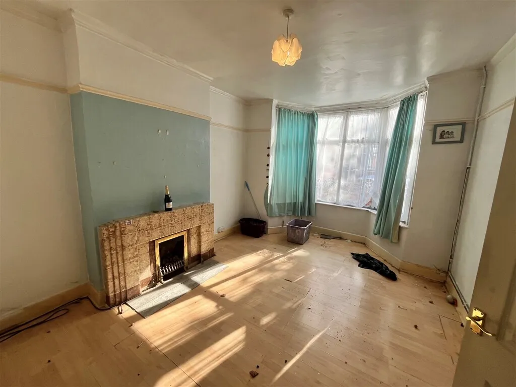 Caithness Road, Mitcham, CR4, photo 3
