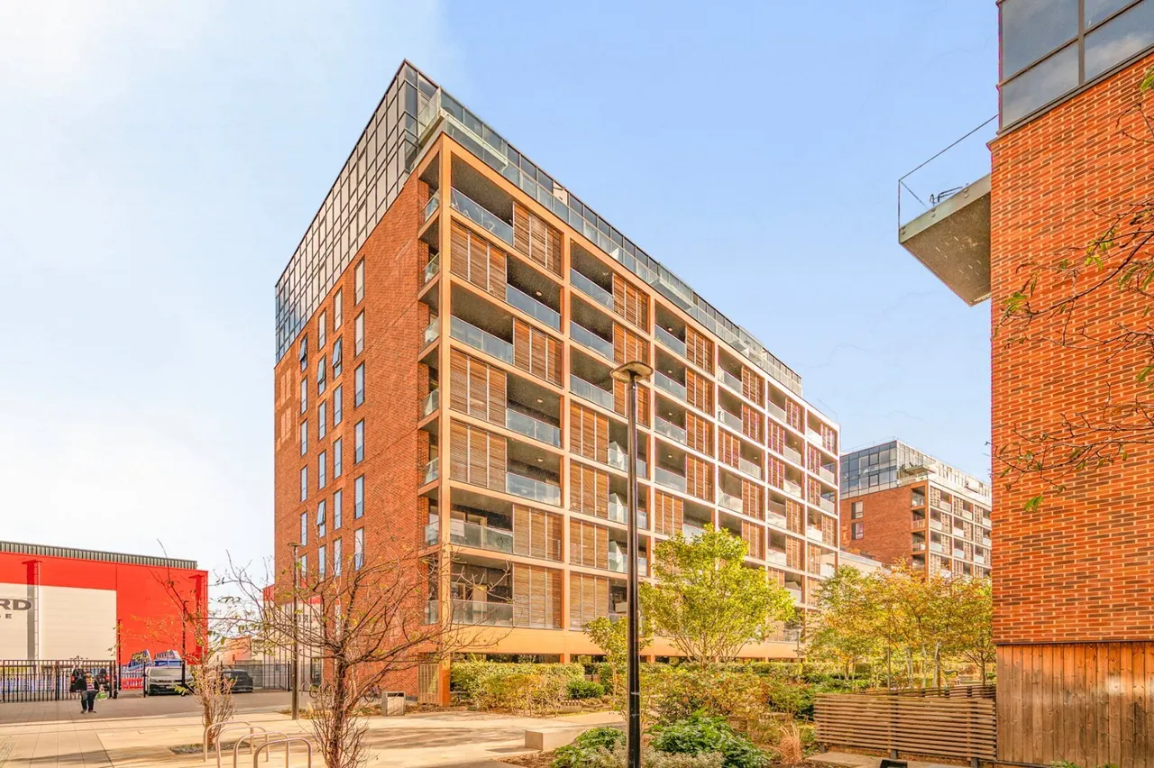 Barry Blandford Way, London, E3, photo 13