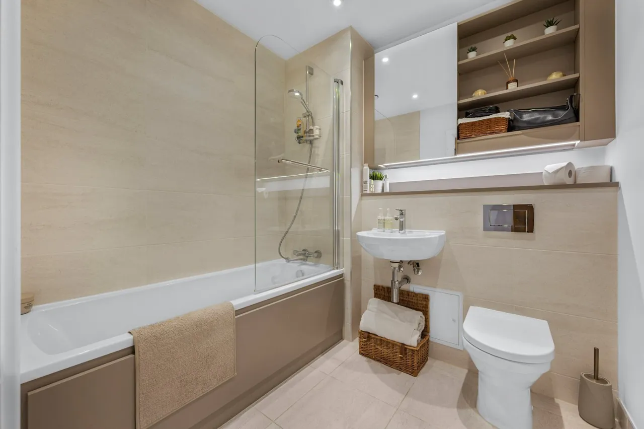Barry Blandford Way, London, E3, photo 8