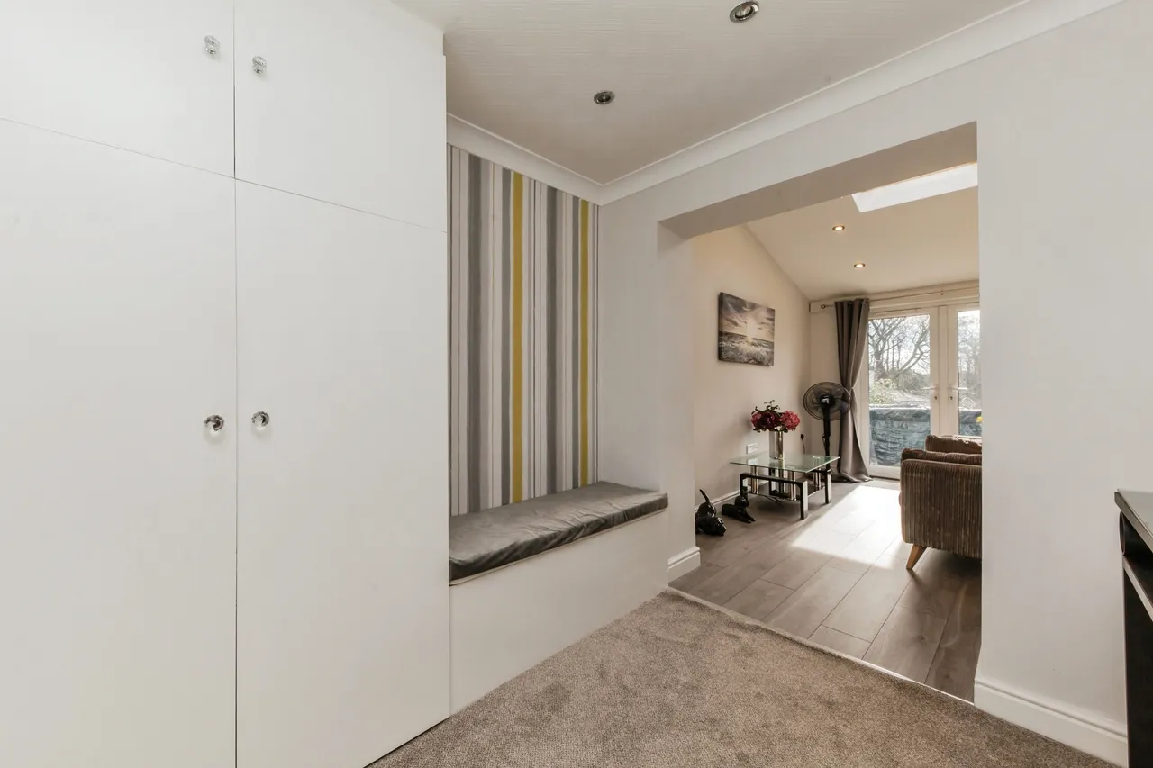Cheveley Close, Macclesfield, SK10, photo 17