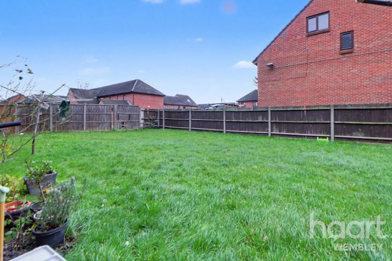 Elgar Avenue, London, NW10, photo 6