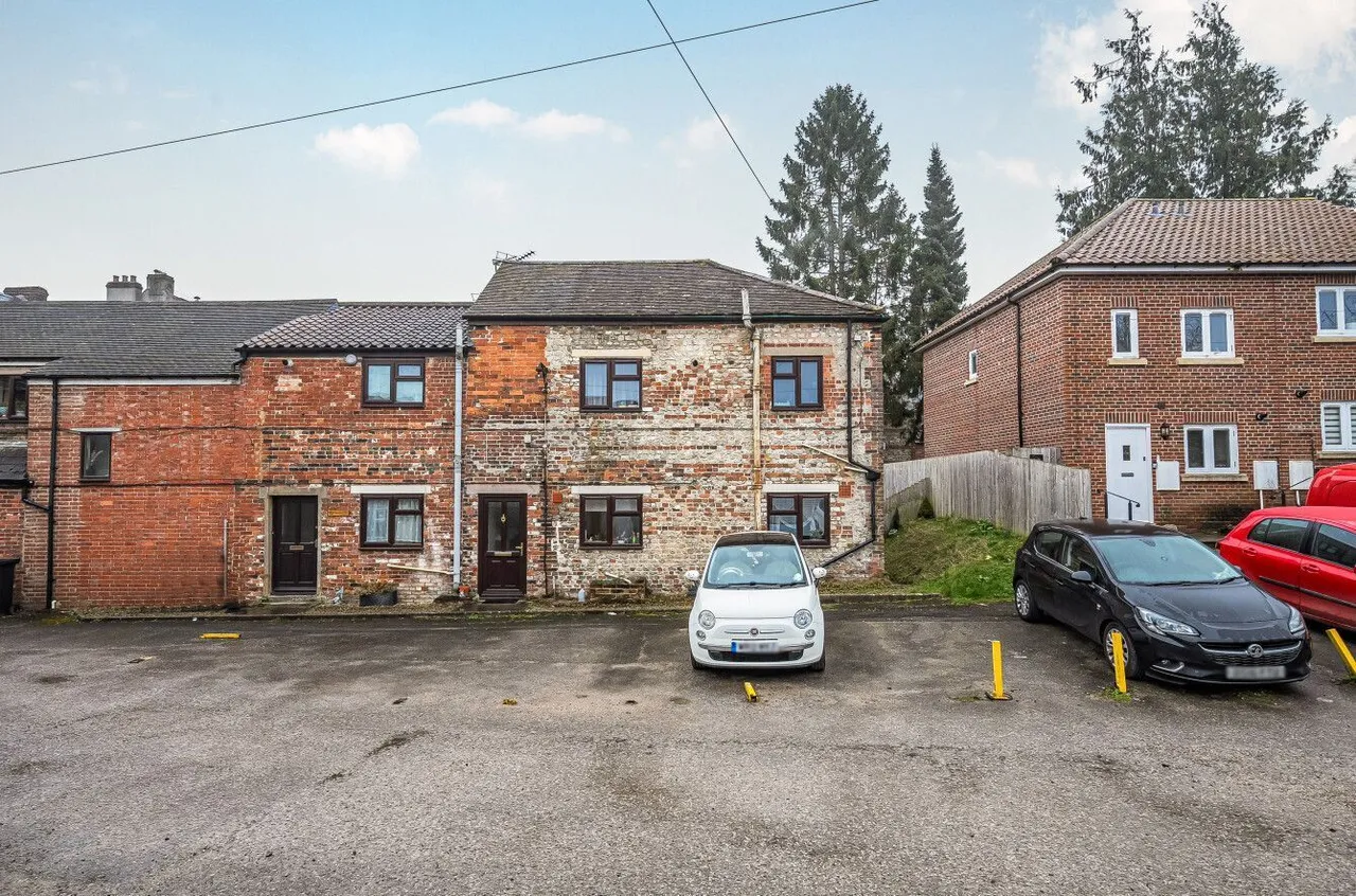Market Place, Warminster, BA12, photo 21