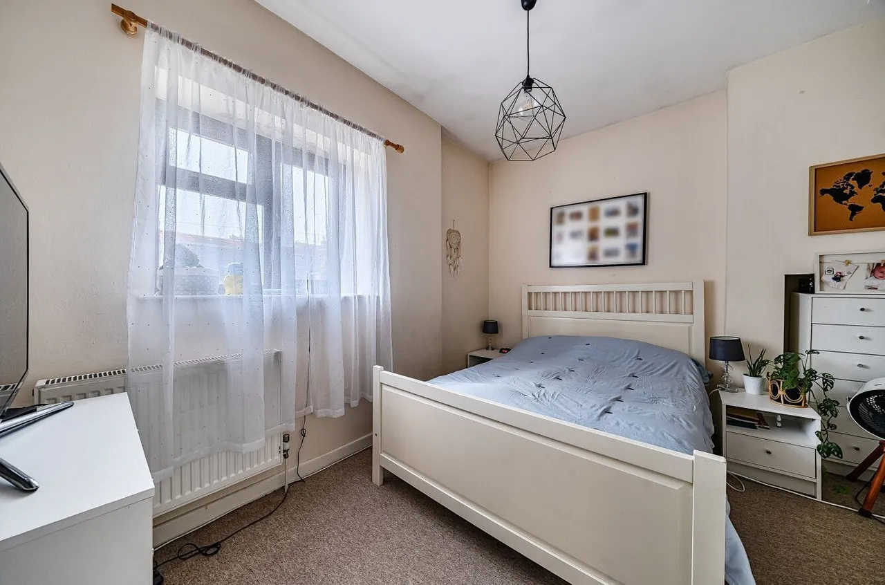 Market Place, Warminster, BA12, photo 11