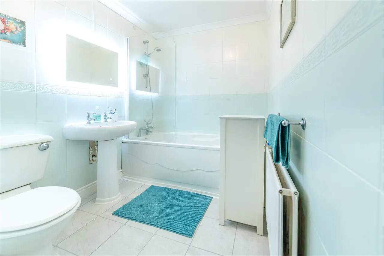 Bidston Road, Prenton, CH43, photo 10