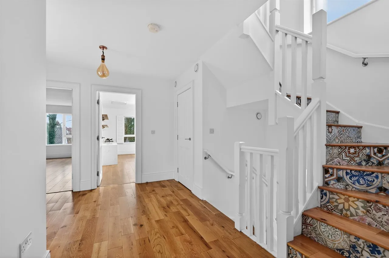 Newforge Lane, Belfast, BT9, photo 12