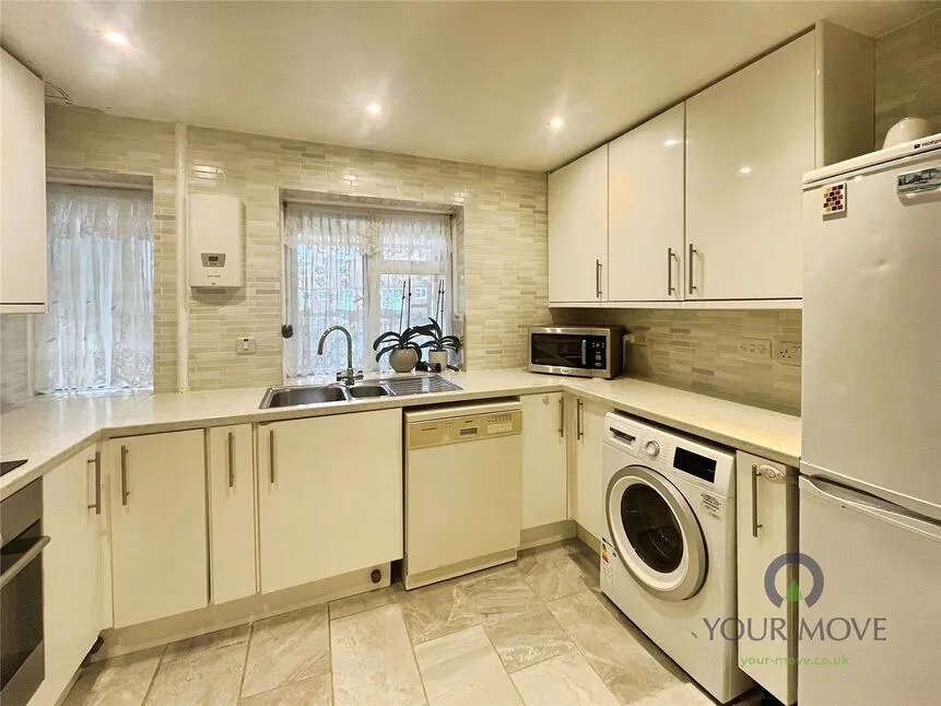Hollydene Beckenham Lane, Bromley, BR2, photo 2