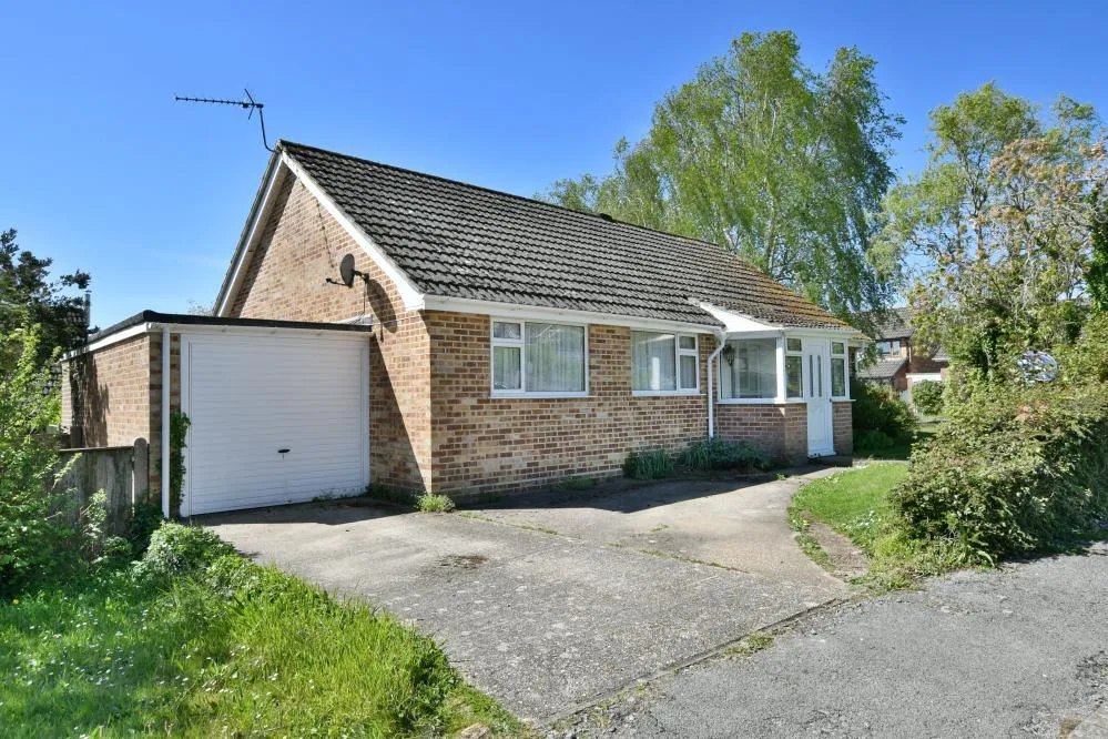 3 bed house for sale, Olivers Way, Colehill, BH21
