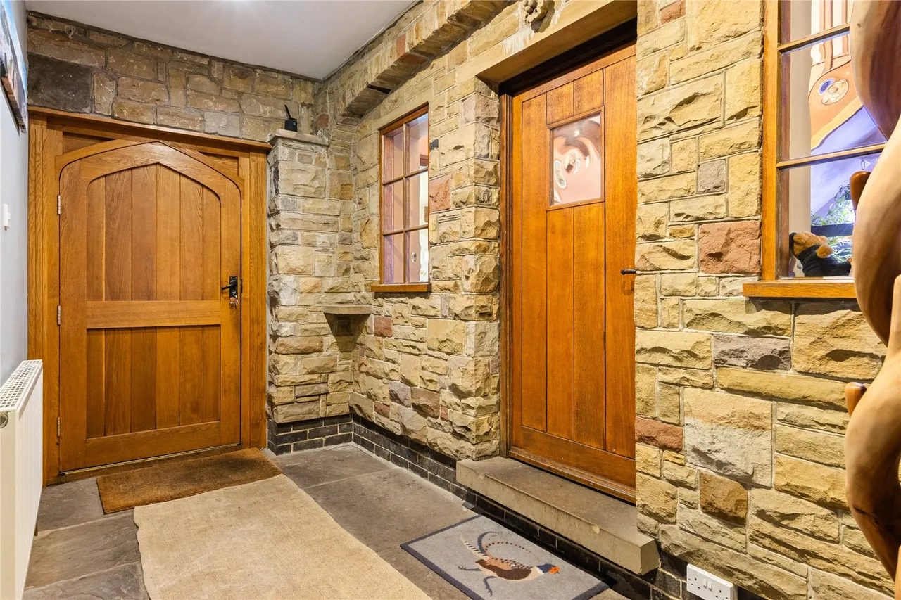 Brown Cow Road, Barlow, photo 6