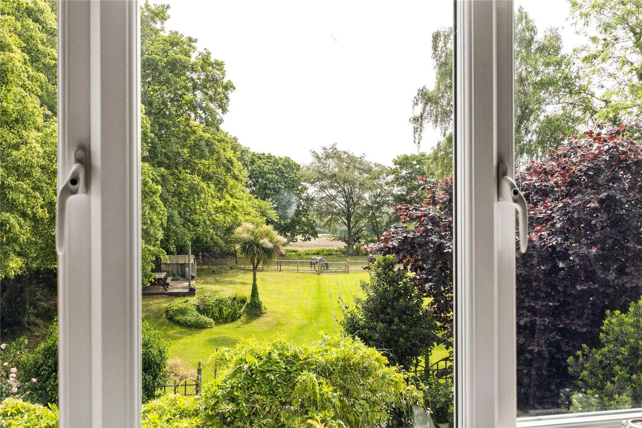Brown Cow Road, Barlow, photo 22