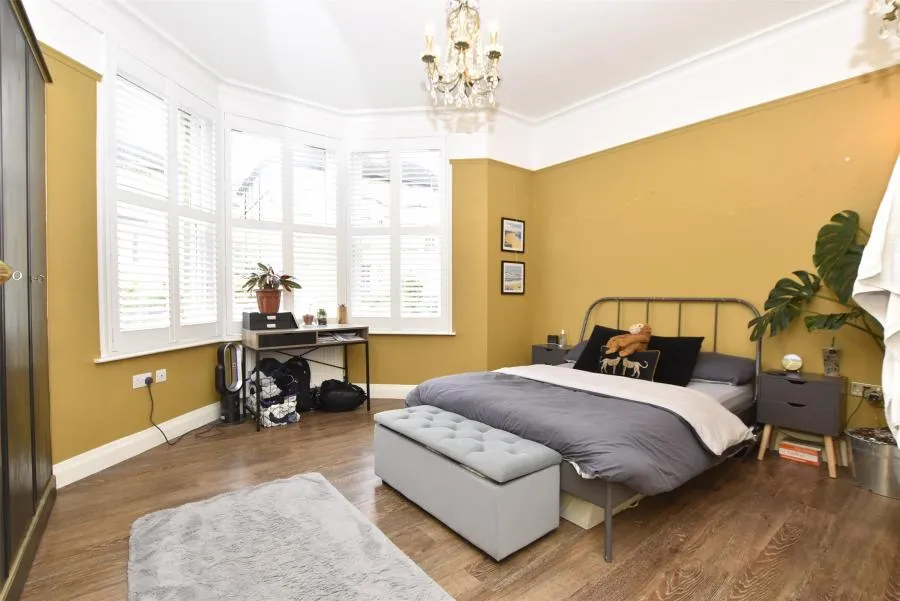 Lower Oldfield Park, Bath, BA2, photo 2