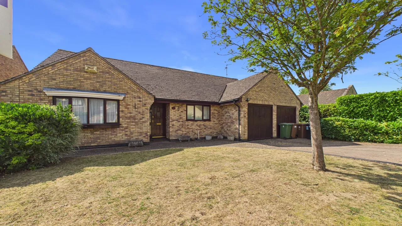 Trienna, Orton Longueville, Peterborough, PE2, photo 22