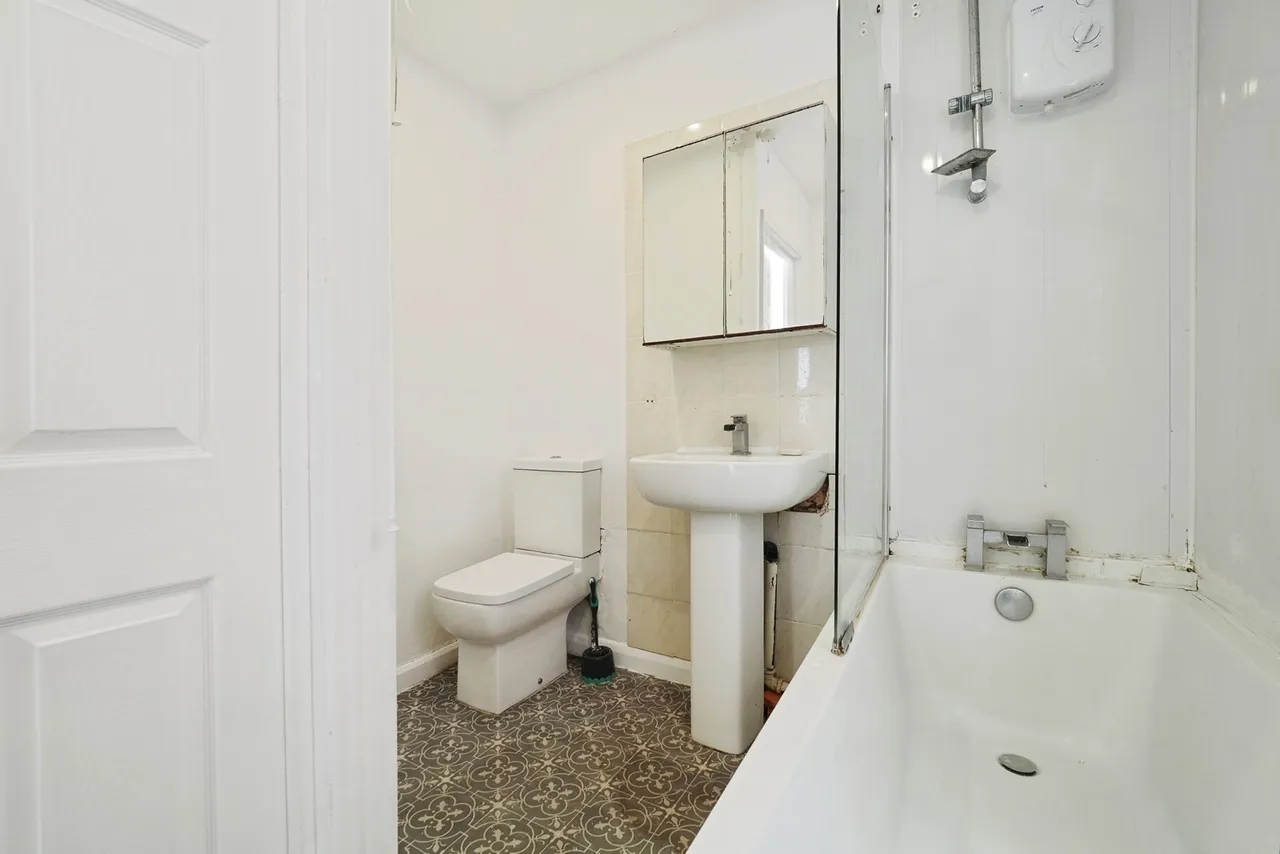 Meldreth Road, Bilborough, Nottingham, NG8, photo 3
