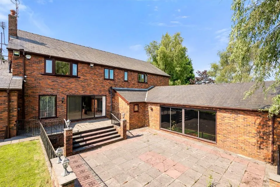 Chorley Road, Westhoughton, Bolton, BL5 3NH, photo 43