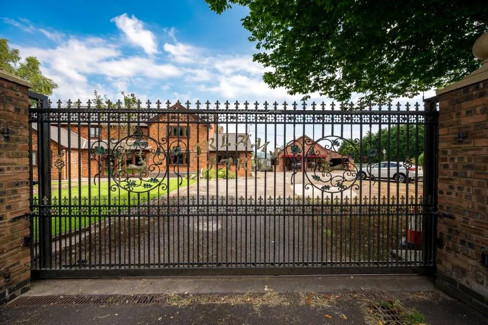 Chorley Road, Westhoughton, Bolton, BL5 3NH, photo 3