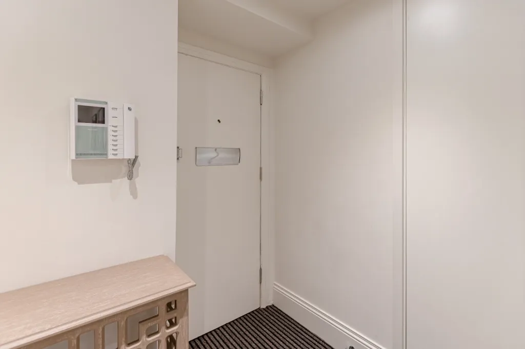 Vicarage Gate, Kensington, W8, photo 18