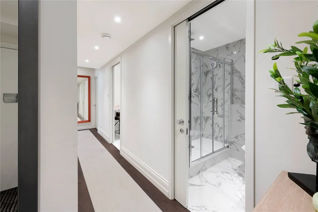 Vicarage Gate, Kensington, W8, photo 11