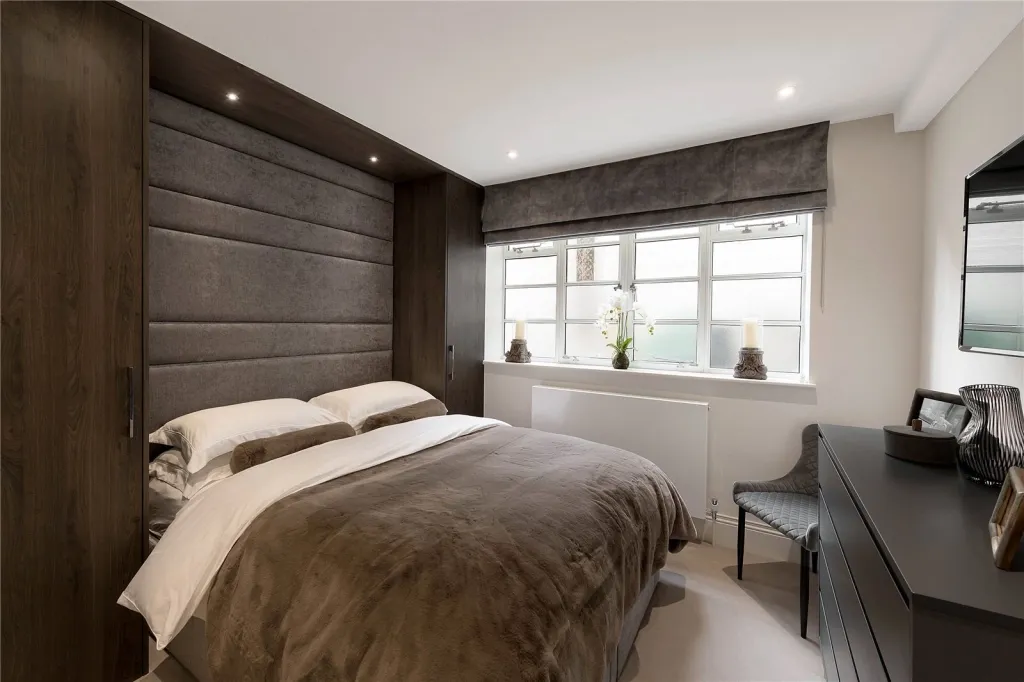 Vicarage Gate, Kensington, W8, photo 5