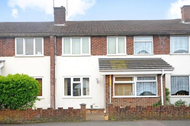 3 bed house to rent, Blake Road, Bicester, OX26