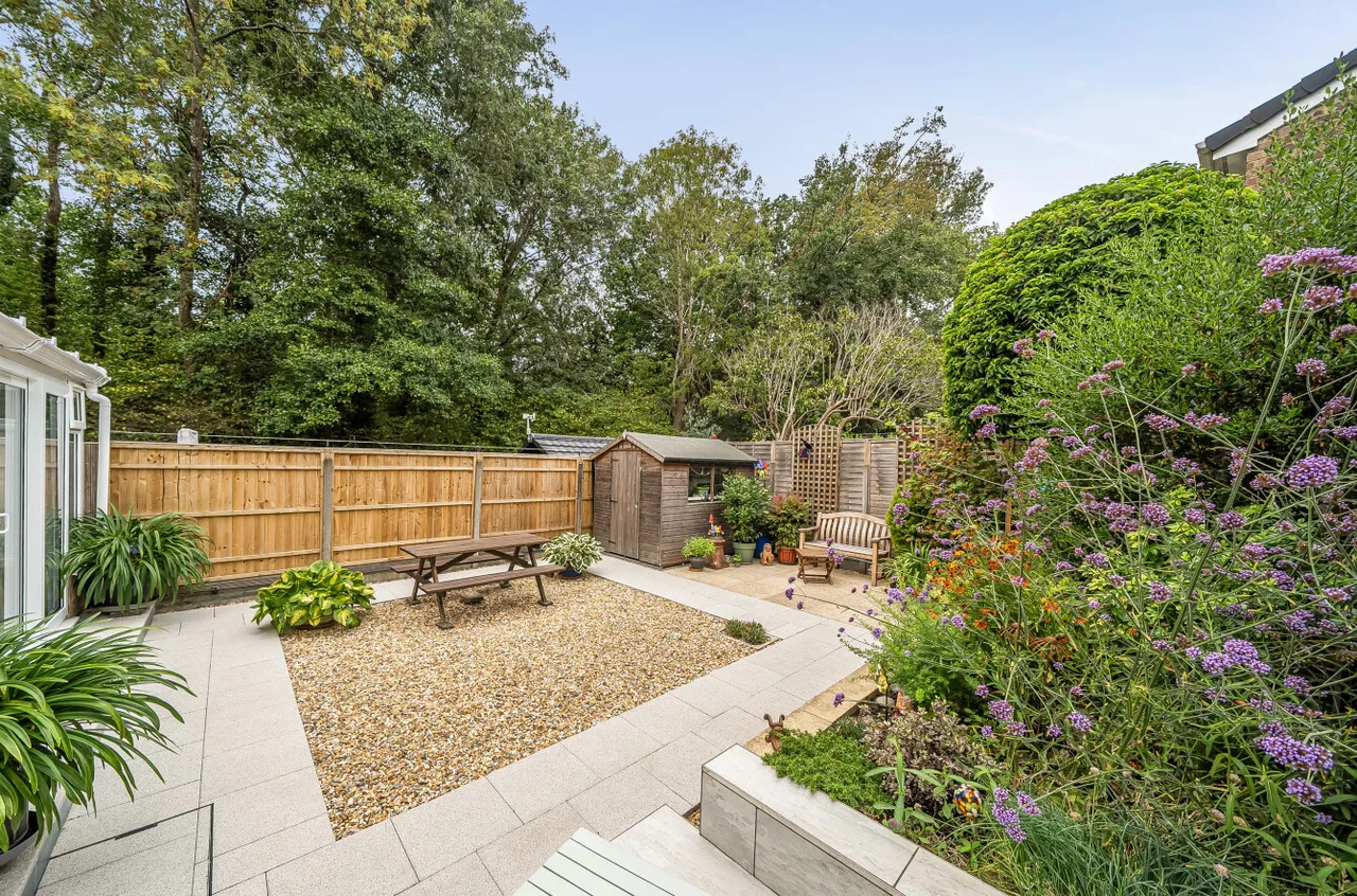 Turnstone Gardens, Lordswood, SO16, photo 12