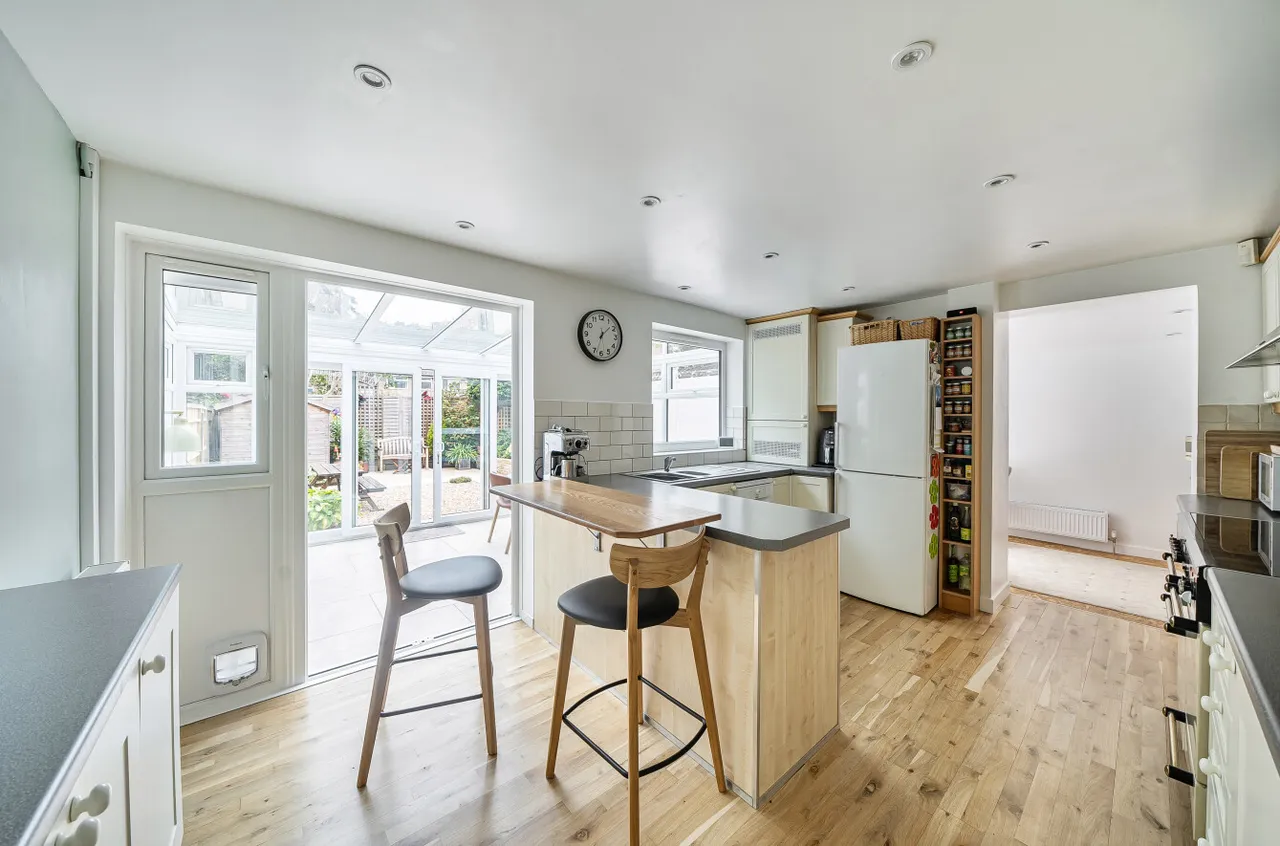 Turnstone Gardens, Lordswood, SO16, photo 4