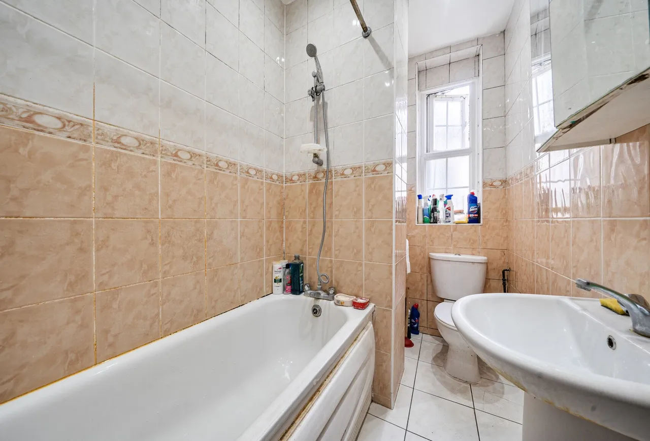 Tynemouth Road, Mitcham, CR4 2BN, photo 14