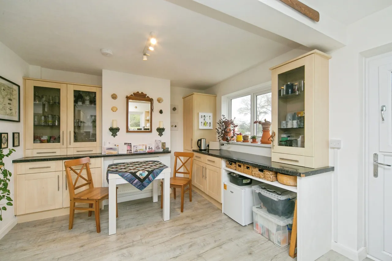 Garreglwyd Road, Holyhead, LL65, photo 7