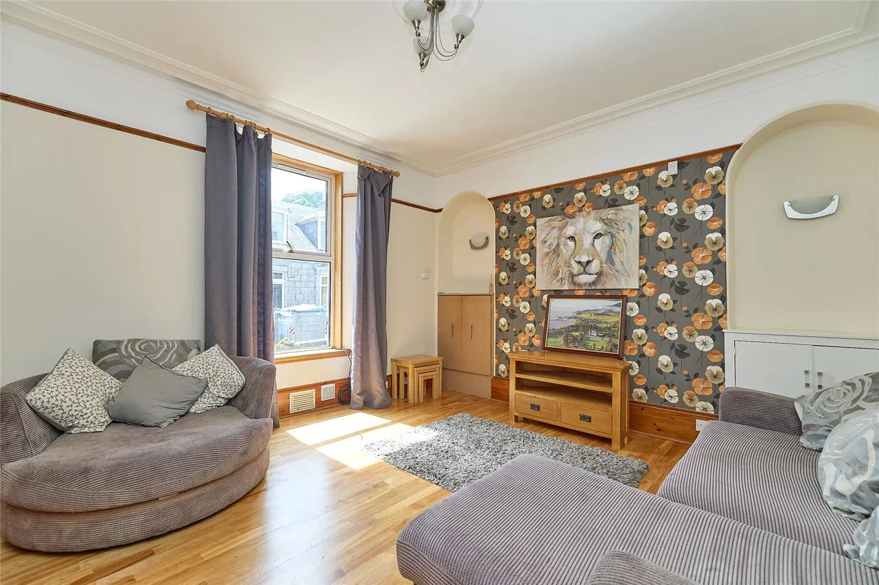 Chestnut Row, Aberdeen, AB25, photo 3