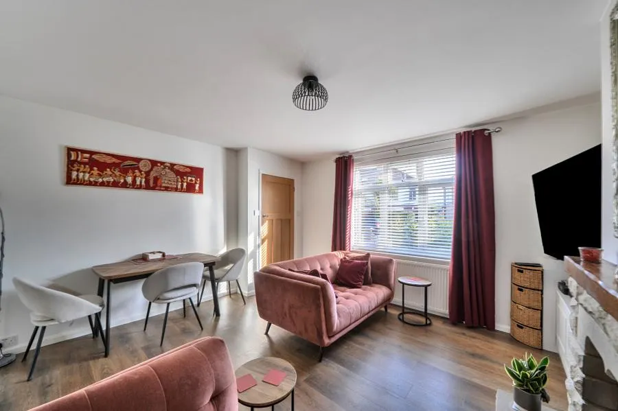 Manor Lane, Sunbury-on-Thames, TW16, photo 11