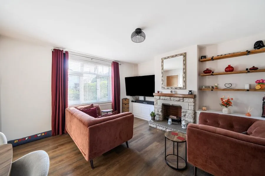 Manor Lane, Sunbury-on-Thames, TW16, photo 7