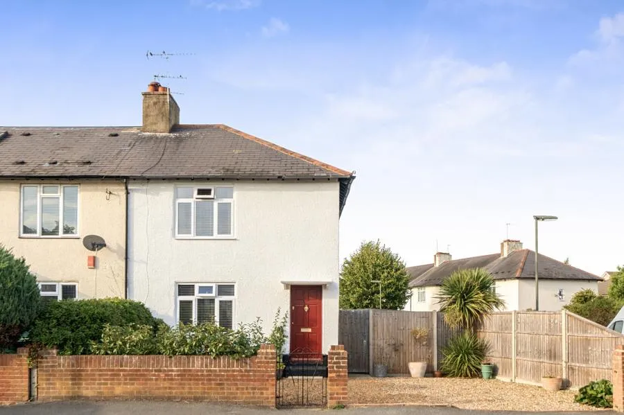 2 bed house for sale, Manor Lane, Sunbury-on-Thames, TW16