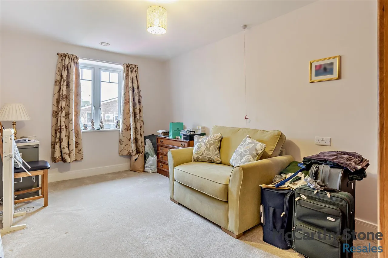 Cotton Lane, Bury St. Edmunds, IP33, photo 13