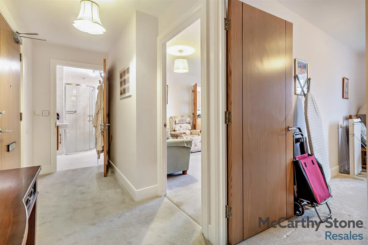 Cotton Lane, Bury St. Edmunds, IP33, photo 17