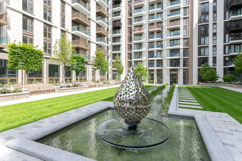 Cascade Way, White City, W12, photo 17