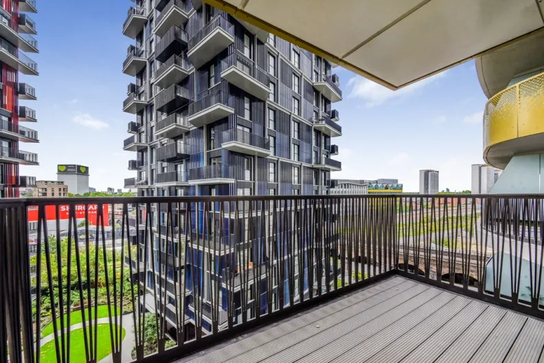 Cascade Way, White City, W12, photo 7