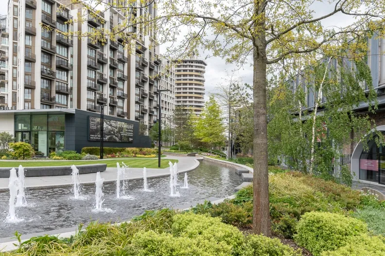 Cascade Way, White City, W12, photo 16