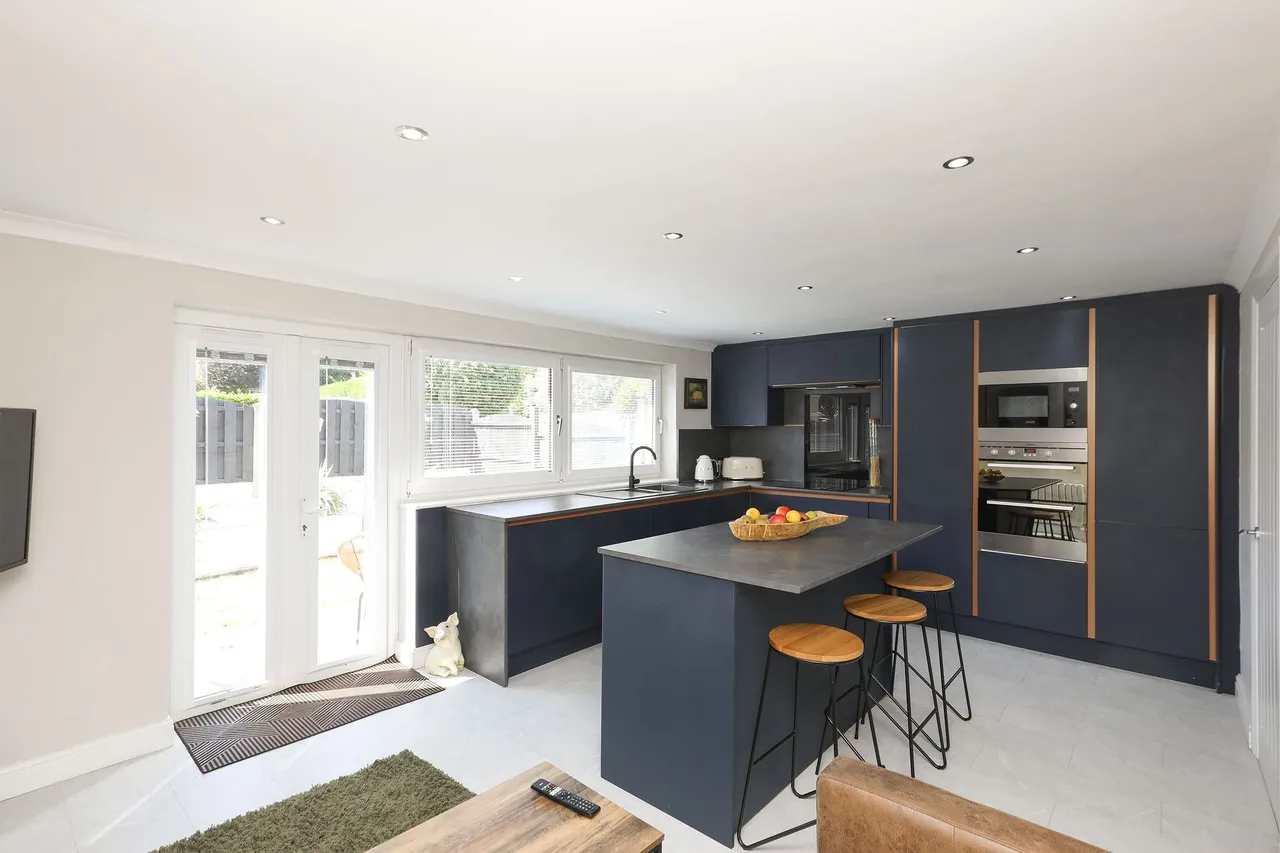 Wasdale Avenue, Halfway, S20, photo 6