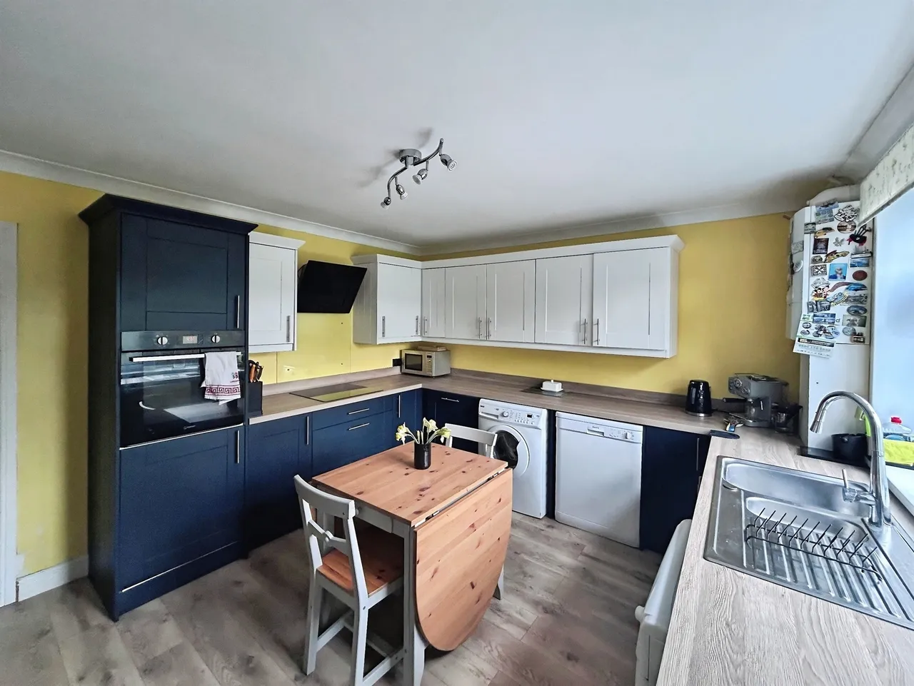 Church Street, Eastwood, NG16, photo 3