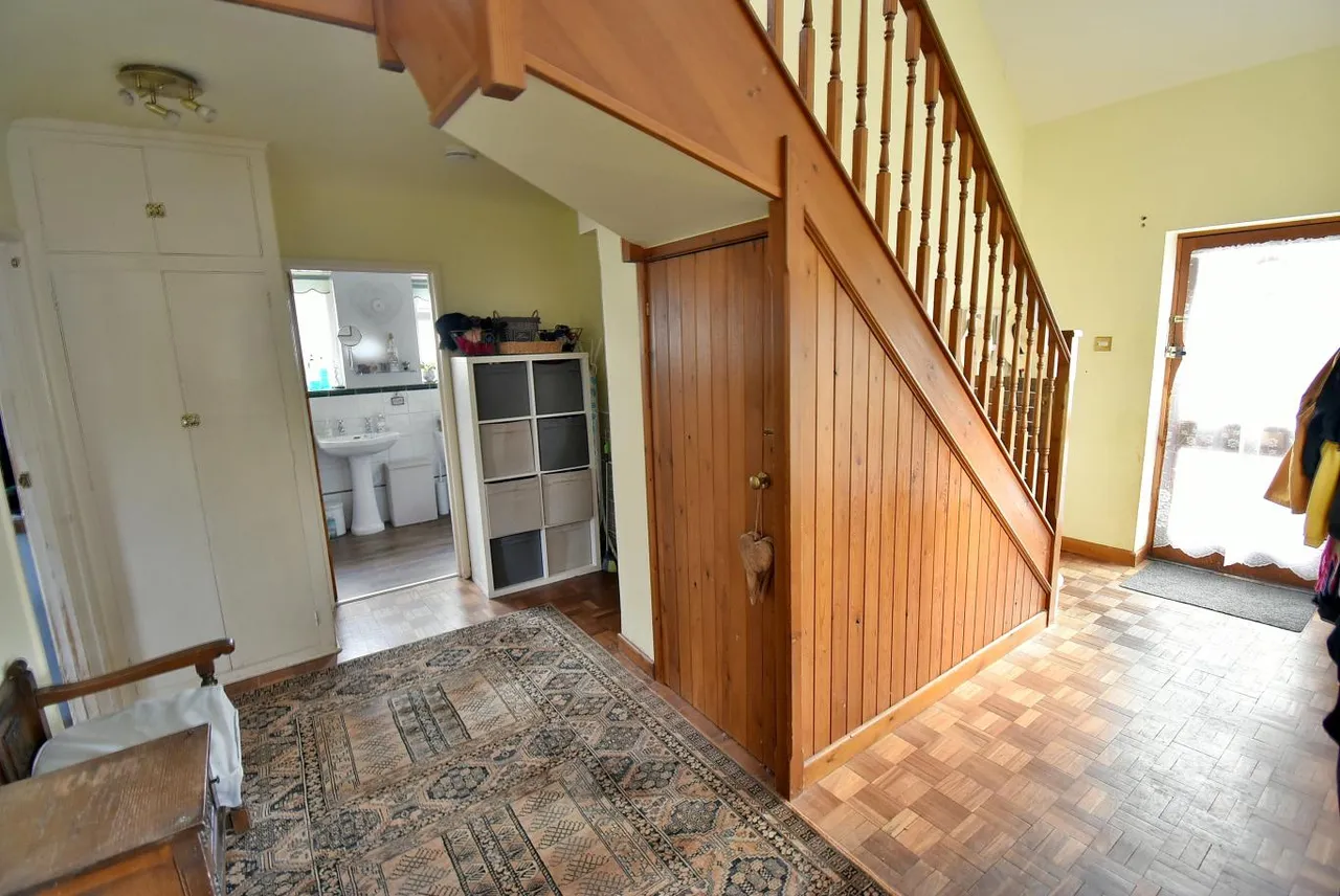 Mayfield Drive, BH22, photo 8