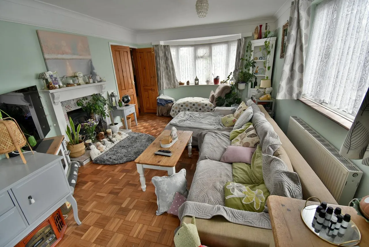 Mayfield Drive, BH22, photo 4