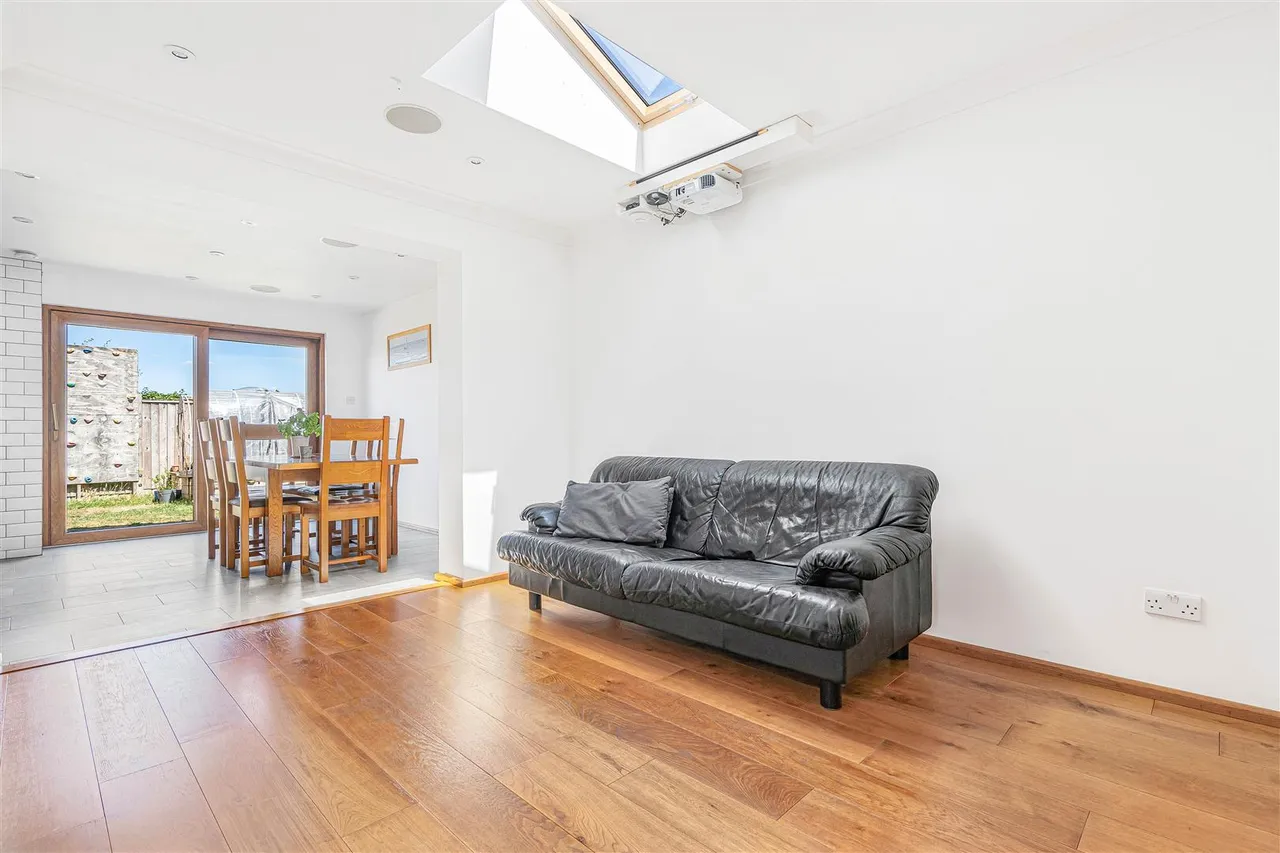 Fairhaven Way, Newmarket, CB8, photo 12