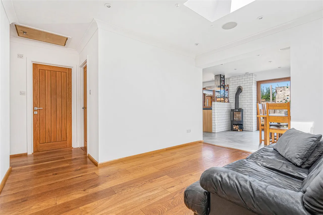 Fairhaven Way, Newmarket, CB8, photo 11