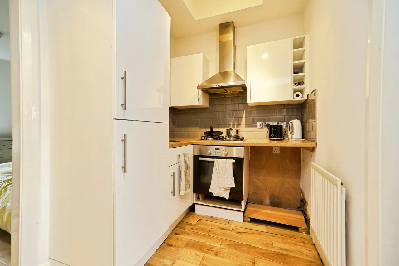 Old Park Road, Leeds, LS8, photo 3
