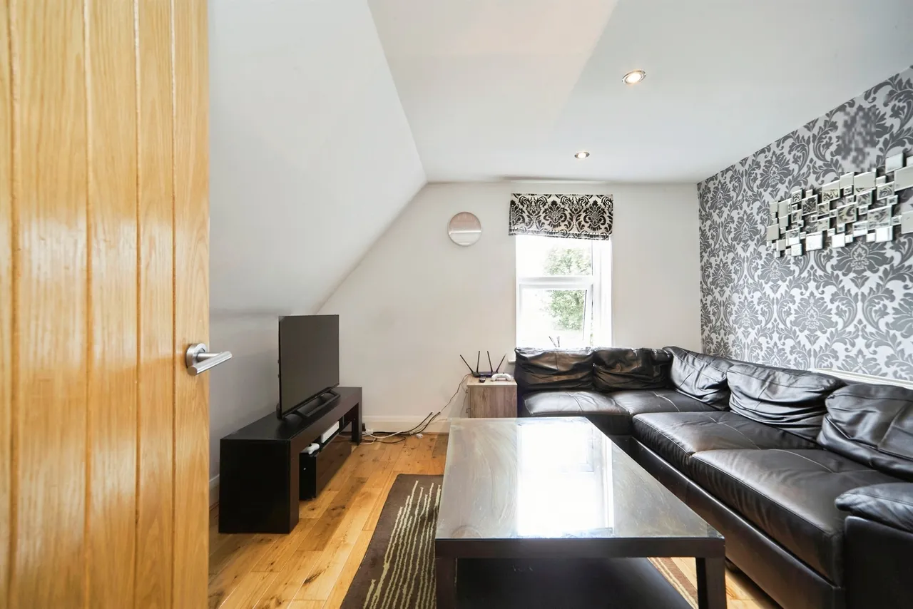 Old Park Road, Leeds, LS8, photo 9