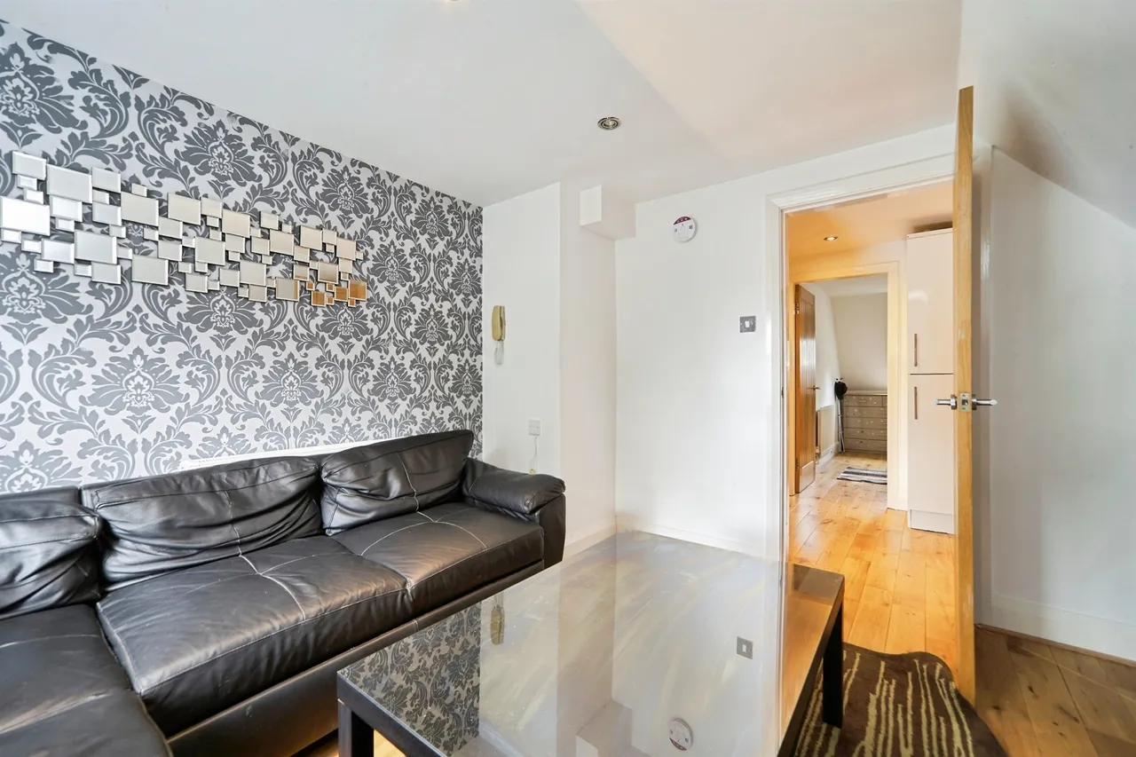 Old Park Road, Leeds, LS8, photo 2