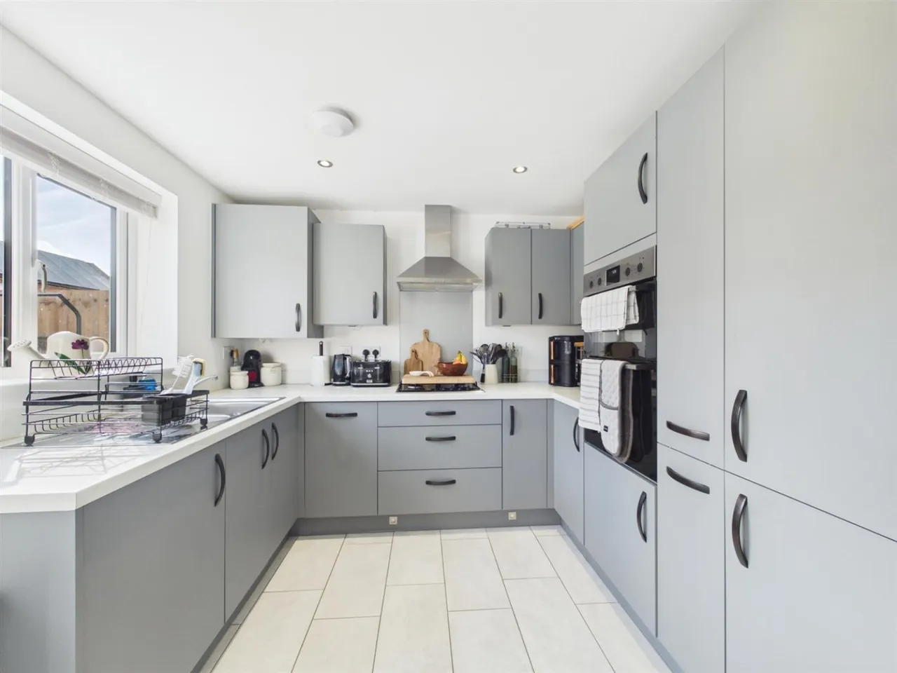 Ernie White Close, Saxilby, Lincoln, photo 6